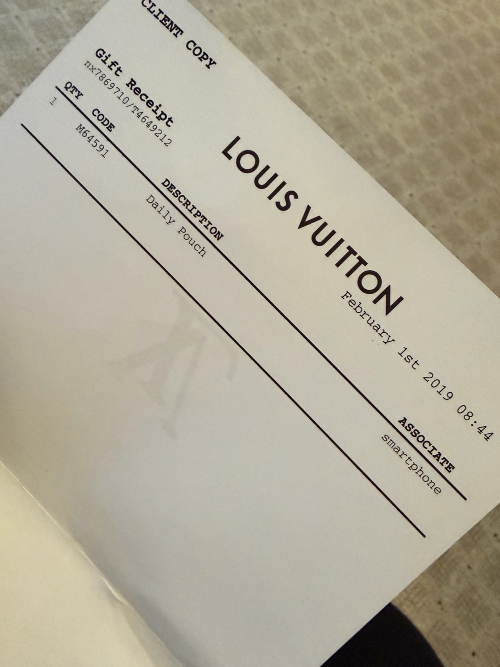 Louis Vuitton Monogram/ Sesame Daily Pouch - Picture 6 of 6